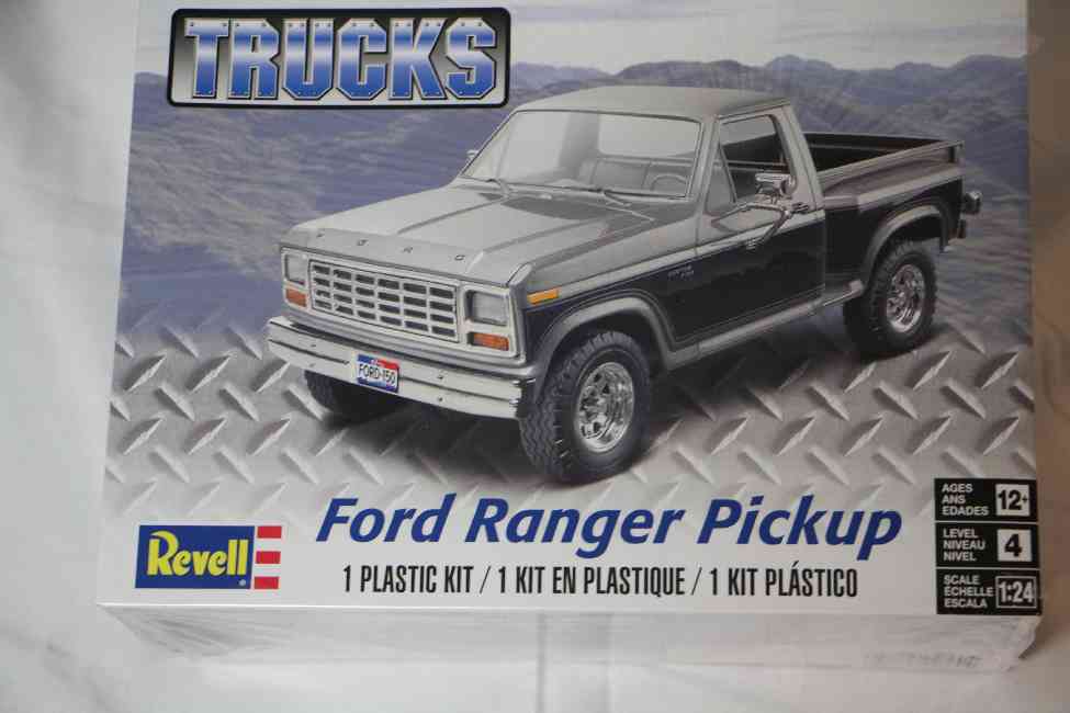 REV4360 - Revell 1/24 1979 Ford Ranger