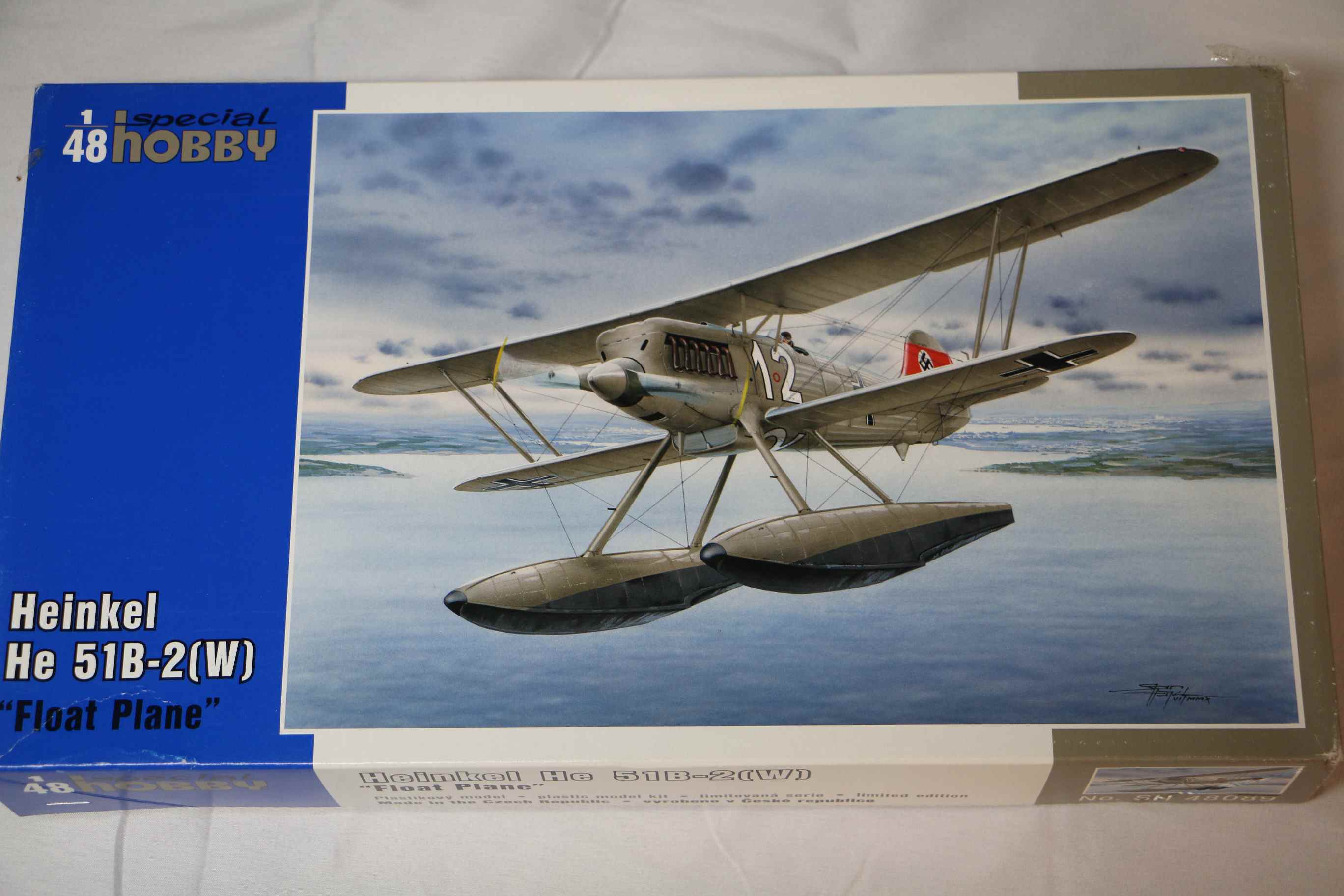 SPE48089 - Special Hobby 1/48 He 51B-2(W) Floats