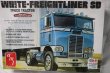 AMT1004 - AMT 1/25 White-Freightliner SD Truck Tractor