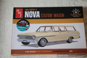 AMT1202 - AMT 1/25 1963 Chevy II Nova Station Wagon