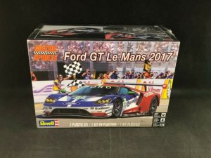 REV85-4418 - Revell 1/24 Ford GT Le Mans 2017 - Motor Sports Series