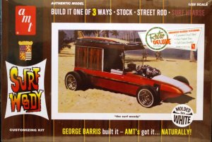 AMT976 - AMT 1/25 SURF WOODY - WHITE