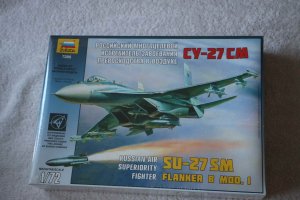 ZVE7295 - Zvezda 1/72 Su-27SM Flanker B