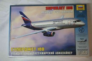 ZVE7009 - Zvezda 1/144 Sukhoi Superjet 100