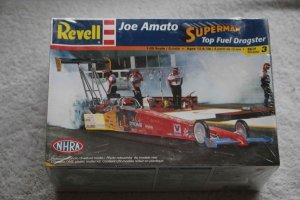 RMX4159 - Revell 1/25 Joe Amato Superman Top Fuel Gragstr