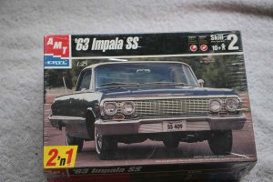 AMT8321 - AMT 1/25 1963 Chev Impala SS