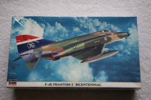 HAS00270 - Hasegawa 1/72 F-4E Phantom 'Bicentennial'