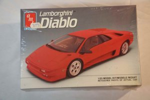 AMT6933 - AMT 1/25 Lamborghini Diablo