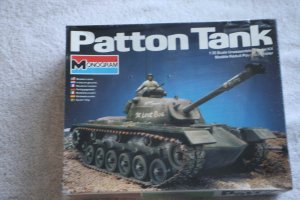 MON6501 - Monogram 1/35 Patton Tank